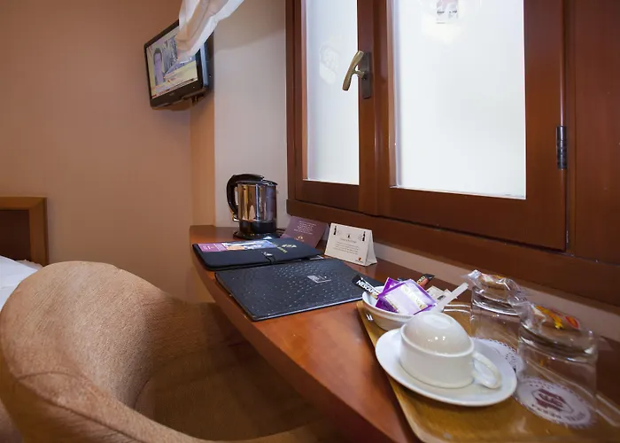 Hotel Berna 4*