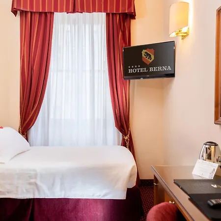 베르나 호텔 4*